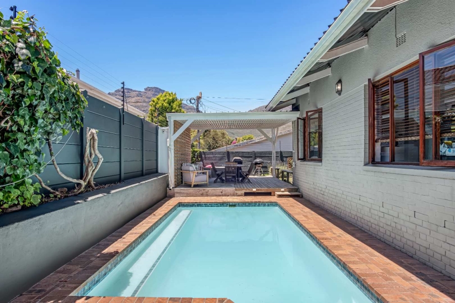 3 Bedroom Property for Sale in Beach Estate Western Cape